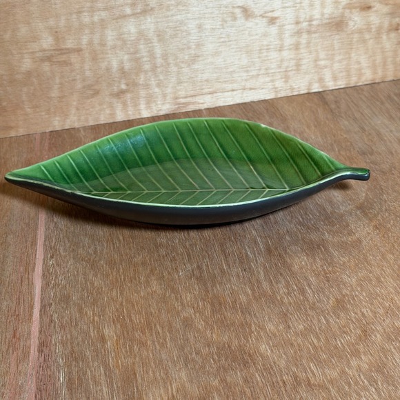 Home Trends Tahitian Leaf Ceramic Serving Dish Green platter tray boho nature - Picture 2 of 5